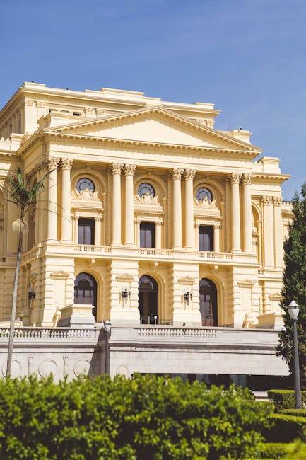 Una filtración daña una pintura del siglo XIX y agrava la crisis del Louvre