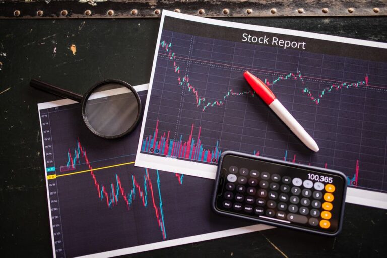 Goldman Sachs inyecta $100 mil millones en criptomonedas